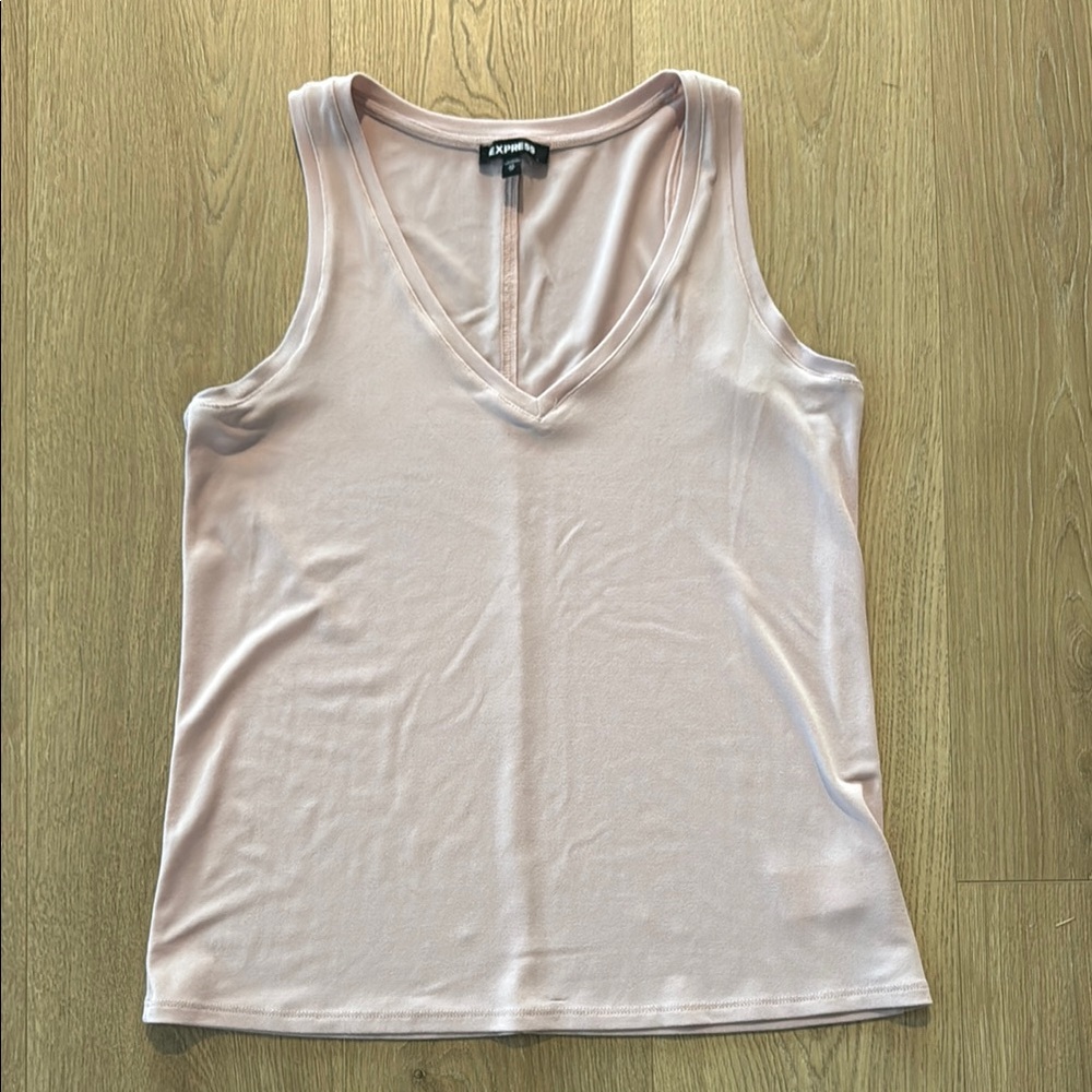 Express Women's Light Pink V-Neck tank Top size XS